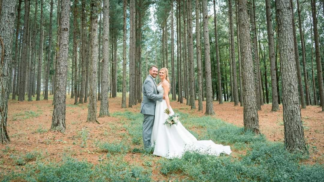 12 the pines ceremony area sandy creek events center Tennessee wedding venues wedding venue gallery