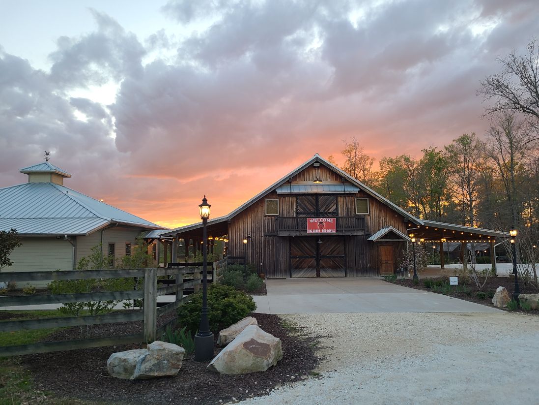 Barn Wedding Venue Tennessee Sandy Creek Farms 5579