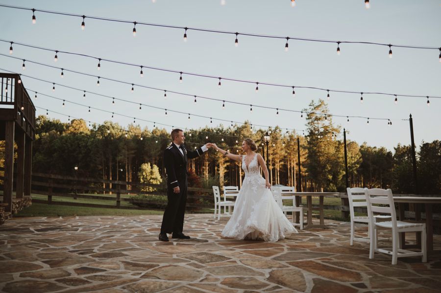 135 ryann pierce gregory allen photography sandy creek farms springville tennessee wedding venue