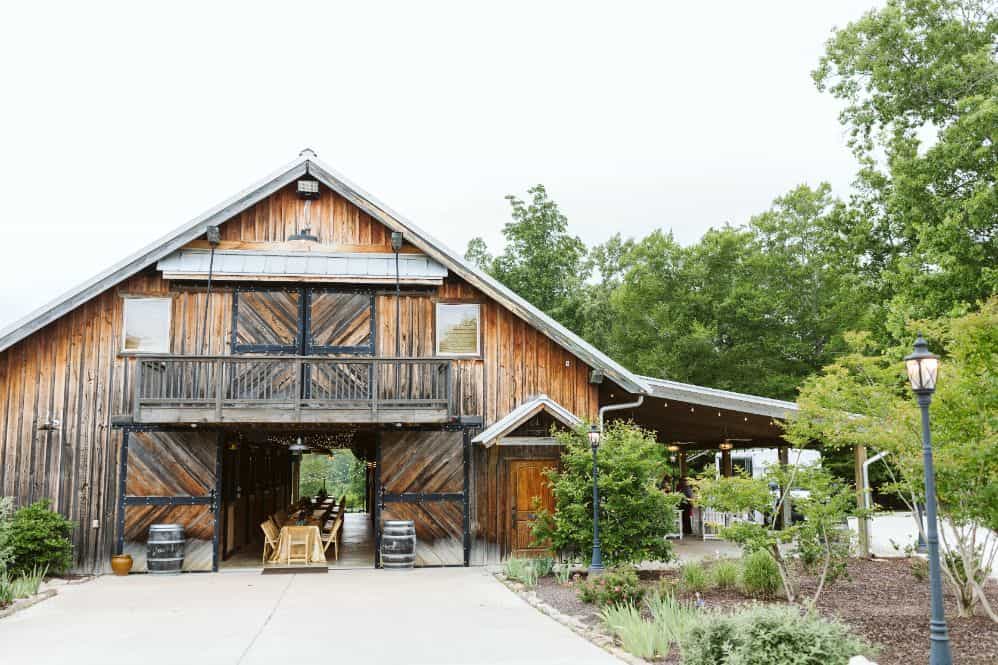 2 kaitie shane sandy creek farms wedding venue tennessee