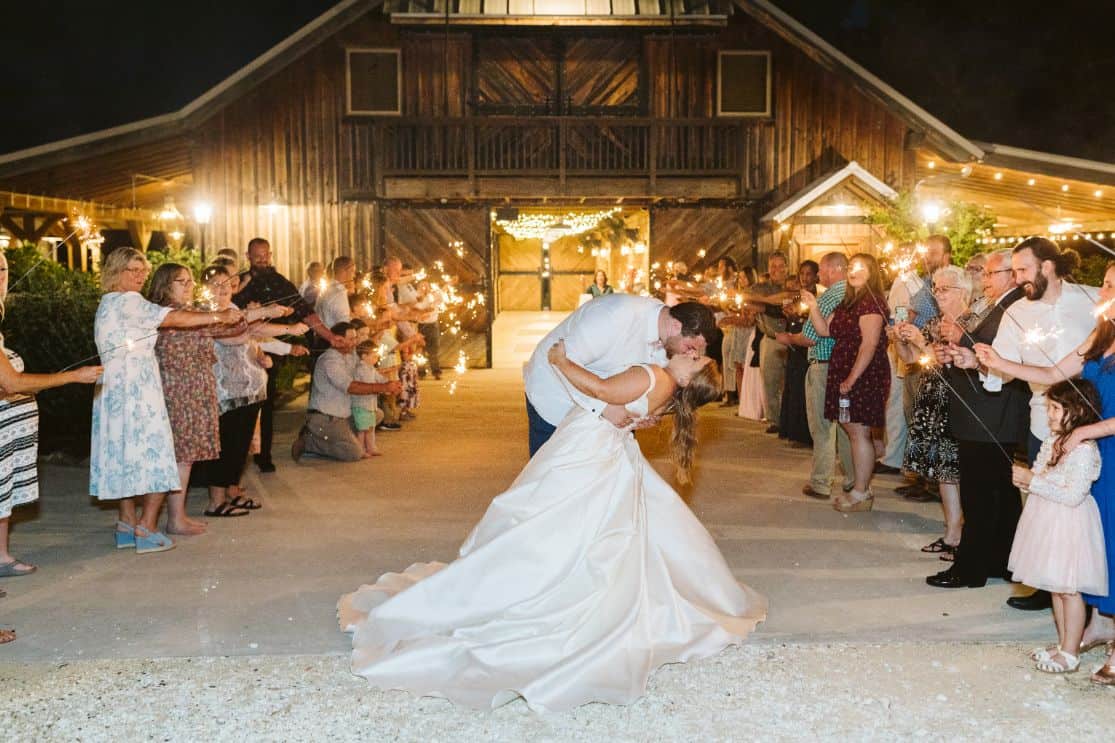 41 kaitie shane sandy creek farms wedding venue tennessee