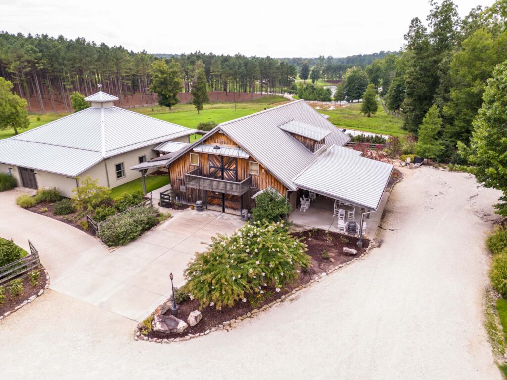 Sandy Creek Farms venue in Tennessee